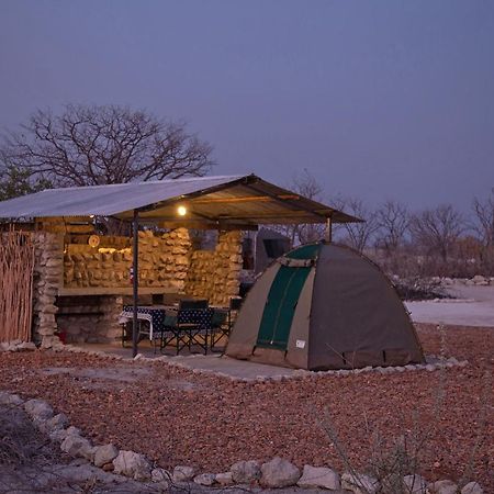 Etosha Trading Post Campsite أوكاوكويجو المظهر الخارجي الصورة