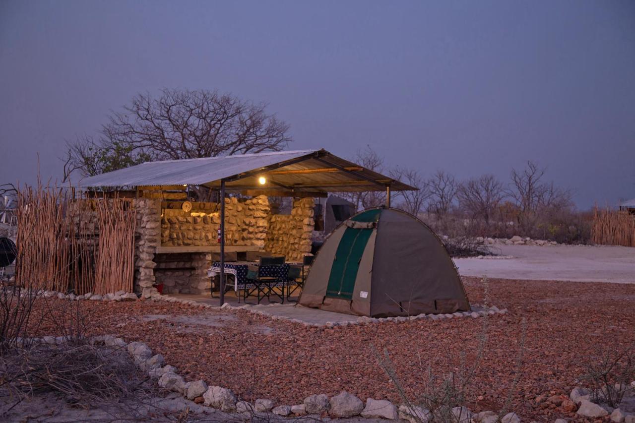 Etosha Trading Post Campsite أوكاوكويجو المظهر الخارجي الصورة